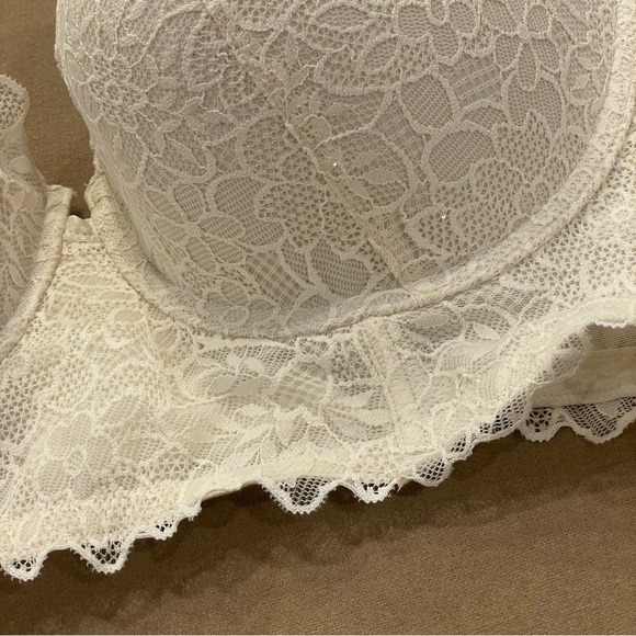 aerie Balconette Ivory Lace Bra Size 38DD - Picture 8 of 8